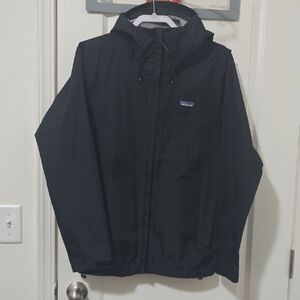 Patagonia Womens Black Raincoat